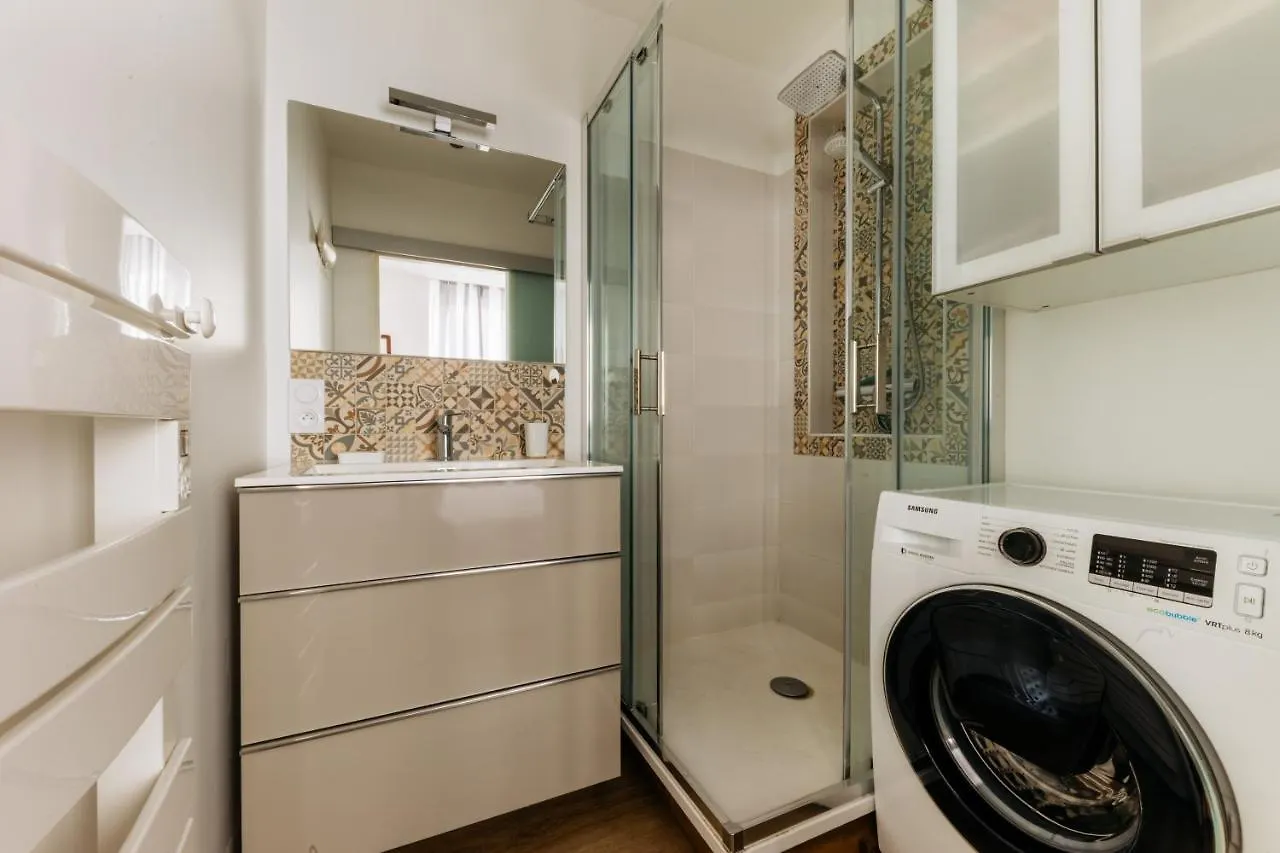 Richemont - Appartement Tout Equipe Avec Terrasse Vannes Apartment